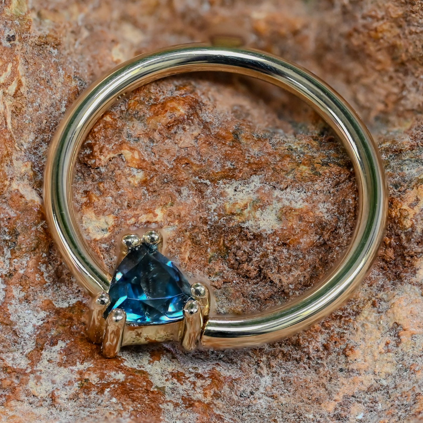 Tanti Seam Ring