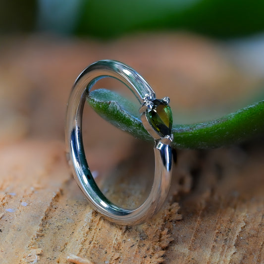 Tourmaline Pear Seam Ring